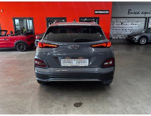 
										HYUNDAI KONA 100KW EV TECNO 2C full									