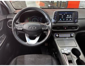 
										HYUNDAI KONA 100KW EV TECNO 2C full									