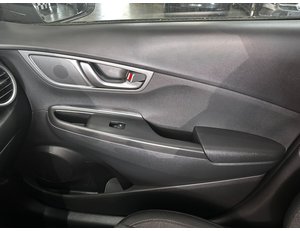 
										HYUNDAI KONA 100KW EV TECNO 2C full									