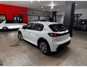 
										PEUGEOT E-208 ELECTRICO ACTIVE full									