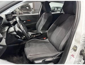 
										PEUGEOT E-208 ELECTRICO ACTIVE full									