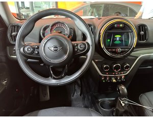 
										MINI COUNTRYMAN COOPER S E ALL4 full									