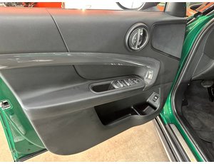 
										MINI COUNTRYMAN COOPER S E ALL4 full									