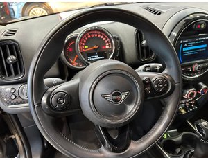 
										MINI COUNTRYMAN COOPER S E ALL4 full									