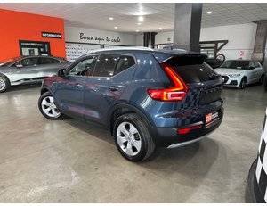 
										VOLVO XC40 1.5 T2 CORE PRO full									