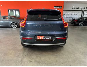 
										VOLVO XC40 1.5 T2 CORE PRO full									