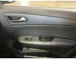 
										RENAULT ARKANA ZEN TCE 103KW(140CV) EDC MILD HYBRID full									