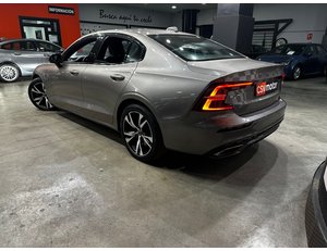 
										VOLVO S60 T6 RECHARGE R-DESIGN AUT full									