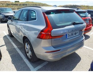
										VOLVO XC60 2.0 B4 D AWD CORE AUTO full									