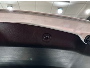 
										TESLA MODEL 3 RWD full									