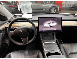 
										TESLA MODEL 3 RWD full									