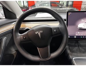 
										TESLA MODEL 3 RWD full									