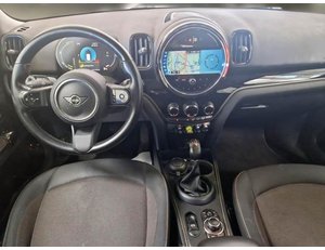 
										MINI COUNTRYMAN COOPER S E ALL4 full									