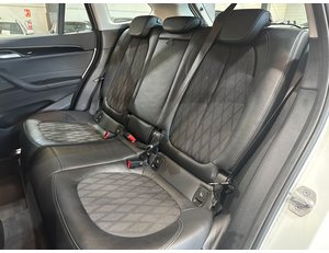 
										BMW X1 XDRIVE25E full									