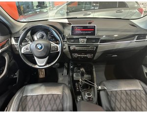 
										BMW X1 XDRIVE25E full									