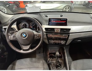
										BMW X1 XDRIVE25E full									