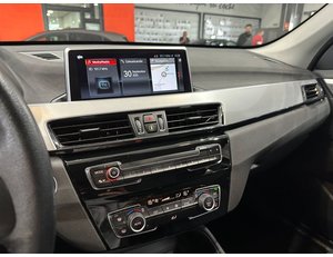 
										BMW X1 XDRIVE25E full									