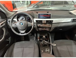 
										BMW X1 XDRIVE25E full									