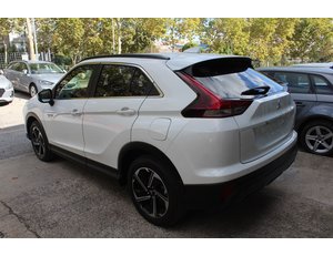 
										MITSUBISHI ECLIPSE CROSS 2.4 PHEV KAITEKI AUTO 4WD full									