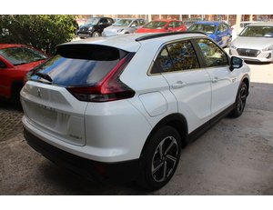 
										MITSUBISHI ECLIPSE CROSS 2.4 PHEV KAITEKI AUTO 4WD full									