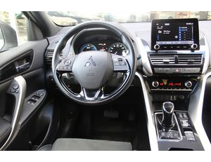 
										MITSUBISHI ECLIPSE CROSS 2.4 PHEV KAITEKI AUTO 4WD full									