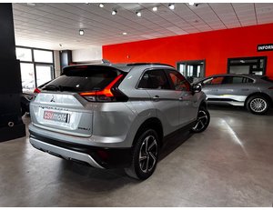 
										MITSUBISHI ECLIPSE CROSS 2.4 PHEV KAITEKI AUTO 4WD full									