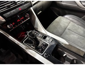 
										MITSUBISHI ECLIPSE CROSS 2.4 PHEV KAITEKI AUTO 4WD full									