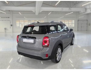 
										MINI COUNTRYMAN COOPER S E ALL4 full									