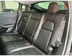 
										TESLA MODEL Y TRACCION TRASERA RWD full									