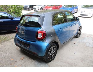 
										SMART FORFOUR 60KW(81CV) EQ full									