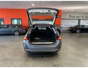 
										BMW SERIE 3 320E XDRIVE TOURING full									