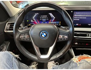 
										BMW SERIE 3 320E XDRIVE TOURING full									