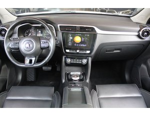 
										MG ZS EV 45KWH LUXURY full									