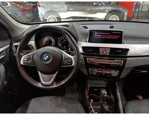 
										BMW X1 XDRIVE25E full									