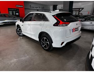 
										MITSUBISHI ECLIPSE CROSS 2.4 PHEV KAITEKI+ AUTO 4WD full									