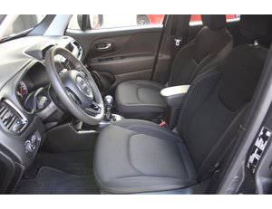 
										JEEP RENEGADE LIMITED 1.0G 88KW (120CV) 4X2 full									