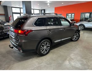 
										MITSUBISHI OUTLANDER 200 MPI MOTION CVT 2WD 5 PLAZAS full									