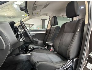 
										MITSUBISHI OUTLANDER 200 MPI MOTION CVT 2WD 5 PLAZAS full									