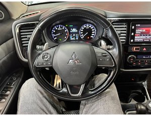 
										MITSUBISHI OUTLANDER 200 MPI MOTION CVT 2WD 5 PLAZAS full									