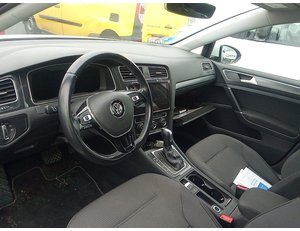 
										VOLKSWAGEN GOLF E-EPOWER 100 KW (136CV) full									