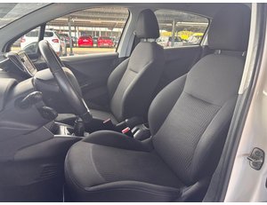 
										PEUGEOT 208 5P STYLE 1.2L PURETECH 60KW (82CV) full									