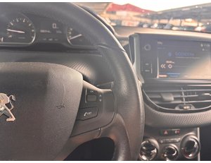 
										PEUGEOT 208 5P STYLE 1.2L PURETECH 60KW (82CV) full									