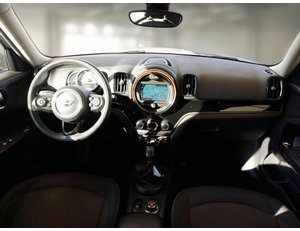 
										MINI COUNTRYMAN COOPER S E ALL4 full									