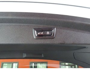 
										BMW X2 SDRIVE18I full									