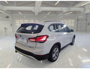 
										BMW X1 XDRIVE25E full									