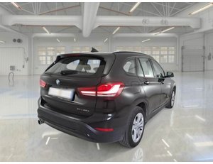 
										BMW X1 XDRIVE25E full									