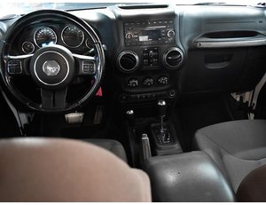 
										JEEP WRANGLER EVO UNLIMITED 2.8 CRD 200CV SPORT AUTO TECHO LONA full									
