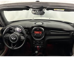
										MINI MINI ONE CABRIO 1.5 102CV full									