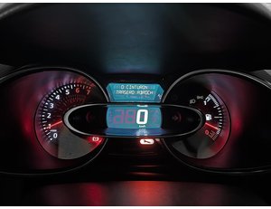 
										RENAULT CLIO SPORT TOURER 0.9 TCE 90CV ZEN ENERGY full									