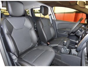 
										RENAULT CLIO SPORT TOURER 0.9 TCE 90CV ZEN ENERGY full									